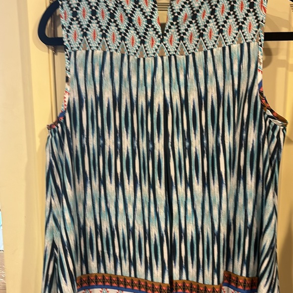 MUSE Jewel  Embellished Abstract Sleeveless Dress - Picture 4 of 7